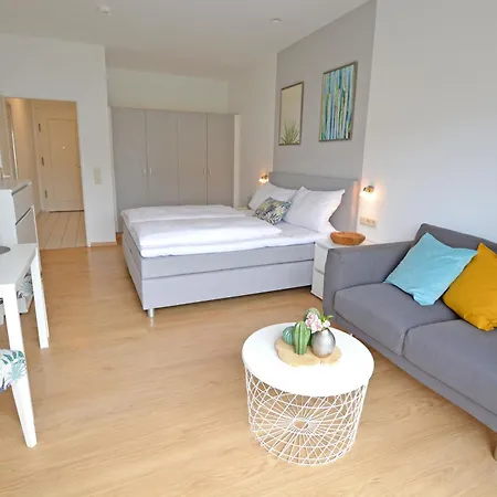 Modernes 1-zimmer-appartement Im Kurgebiet Von